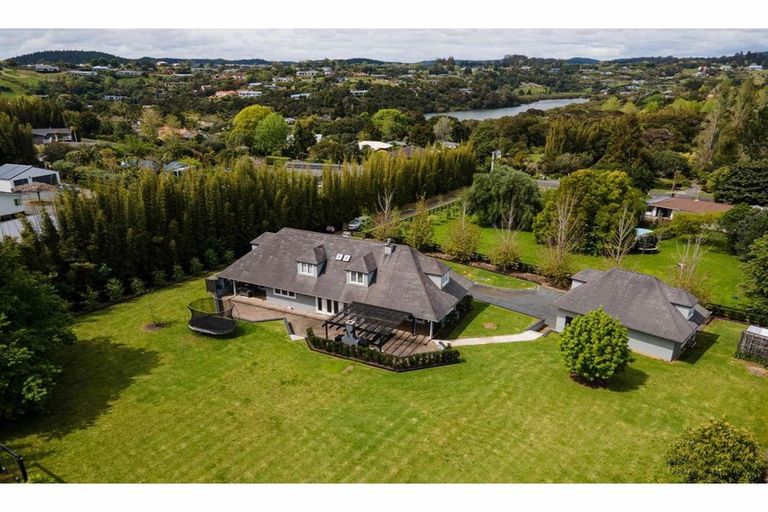 Photo of property in 36 Kendall Road, Kerikeri, 0230
