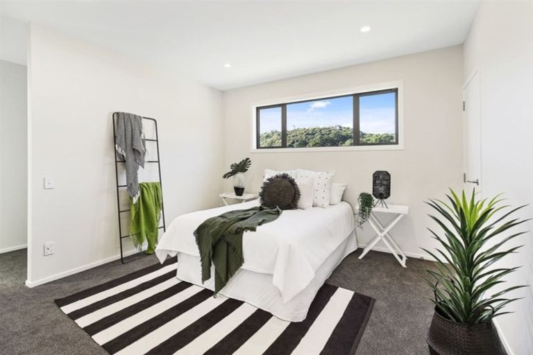 Photo of property in 87 Saint Andrews Road, Plimmerton, Porirua, 5026