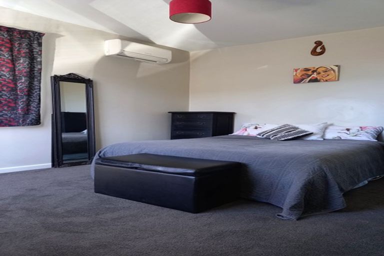 Photo of property in 19 Cossar Street, Burwood, Christchurch, 8083