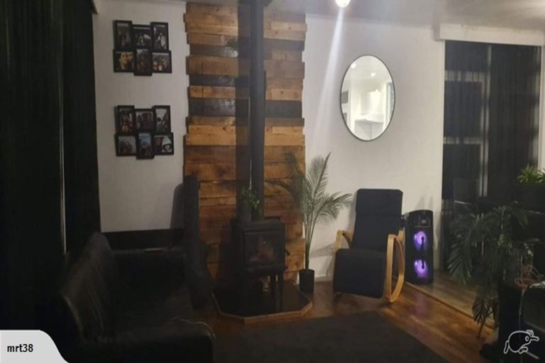 Photo of property in 42 Johnston Road, Kawakawa, 0210