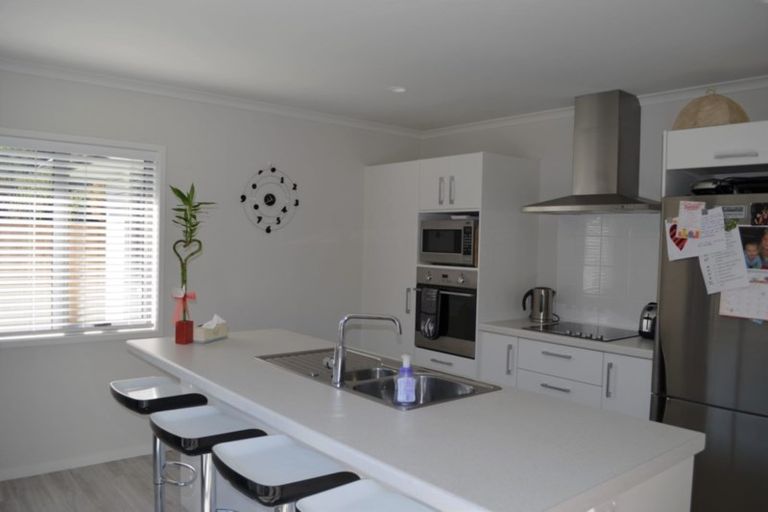 Photo of property in 29 Lakeview Quay, Pyes Pa, Tauranga, 3112