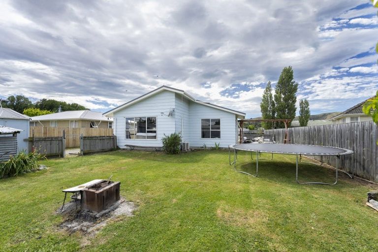 Photo of property in 21 Fergus Street, Cheviot, 7310