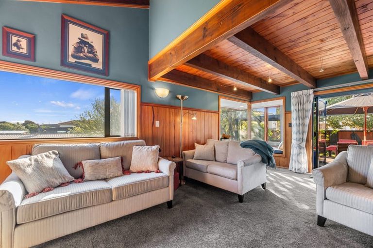 Photo of property in 30 Motiti Road, Papamoa Beach, Papamoa, 3118