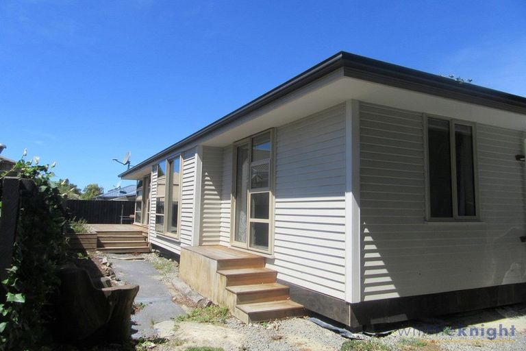 Photo of property in 257 Riccarton Road, Upper Riccarton, Christchurch, 8041