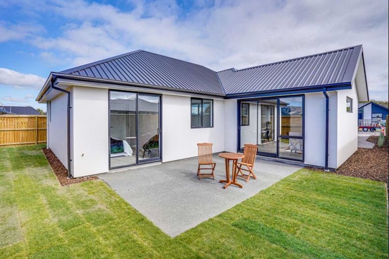 Photo of property in 46 Whitburn Avenue, Halswell, Christchurch, 8025