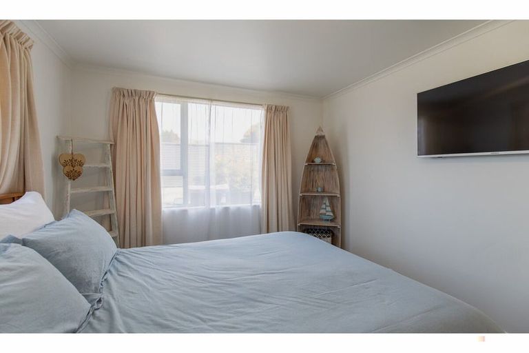 Photo of property in 7 Bouverie Street, Waimataitai, Timaru, 7910