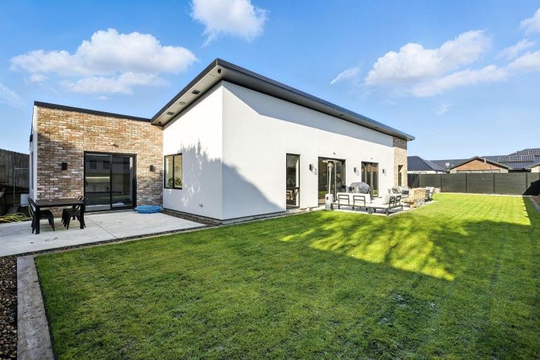 Photo of property in 20 Haughey Drive, Mairehau, Christchurch, 8052