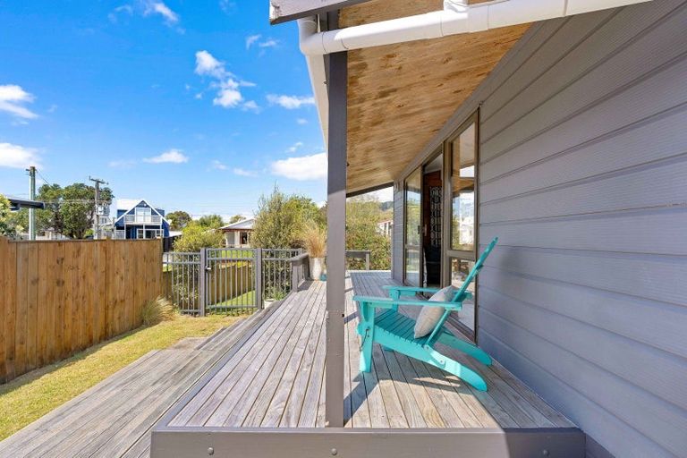 Photo of property in 117 Weka Street, Whangamata, 3620