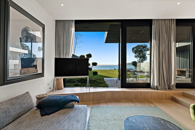 Photo of property in 34 Rawene Avenue, Westmere, Auckland, 1022