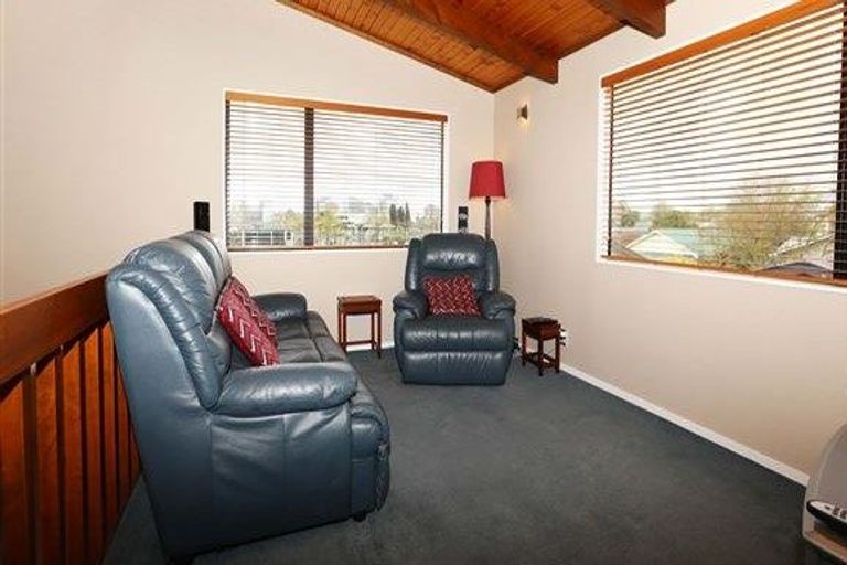 Photo of property in 19a Palmerston Street, Hamilton Central, Hamilton, 3204