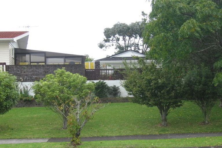 Photo of property in 18 The Boulevard, Sunnyhills, Auckland, 2010