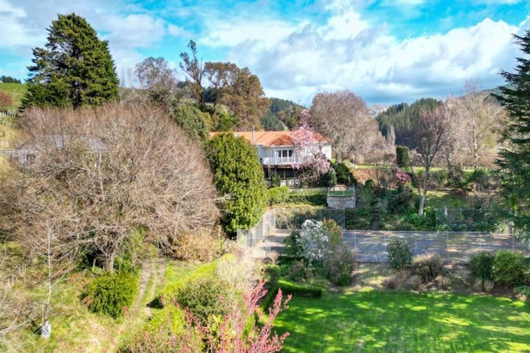 Photo of property in 339 Seafield Road, Eskdale, Napier, 4182