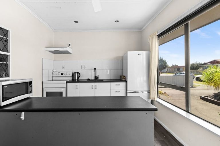 Photo of property in 85 Gloucester Street, Greenmeadows, Napier, 4112