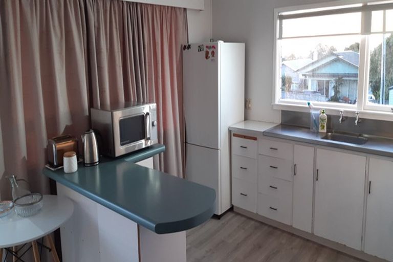 Photo of property in 21a Dorset Avenue, Westown, New Plymouth, 4310