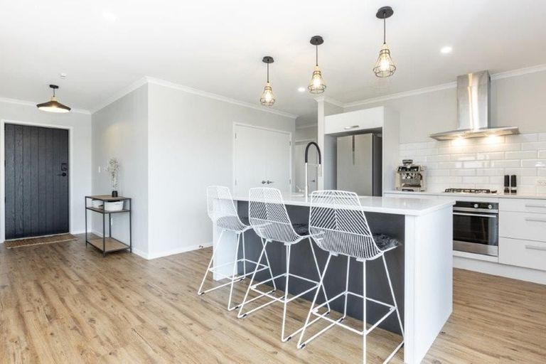 Photo of property in 15 Hikawera Drive, Frimley, Hastings, 4120