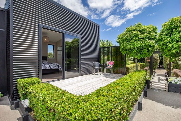 Photo of property in 21 Grefor Lane, Waitarere, Levin, 5574