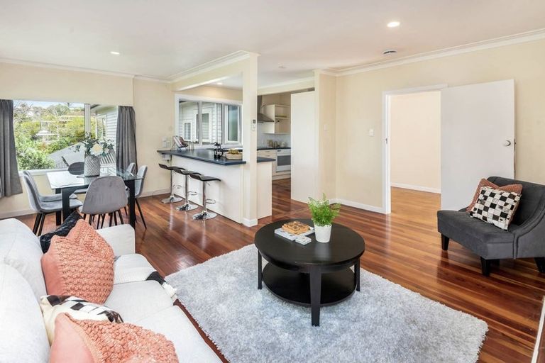 Photo of property in 1/83 Cockle Bay Road, Cockle Bay, Auckland, 2014