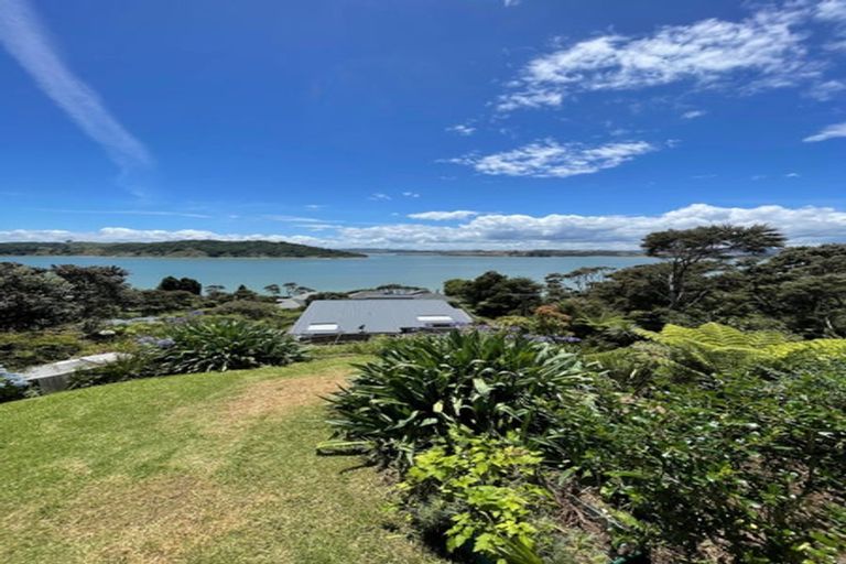 Photo of property in 92 Greenslade Road, Raglan, 3295