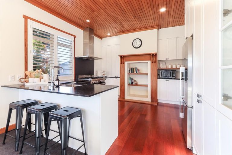 Photo of property in 37 Sumner Street, Glenholme, Rotorua, 3010