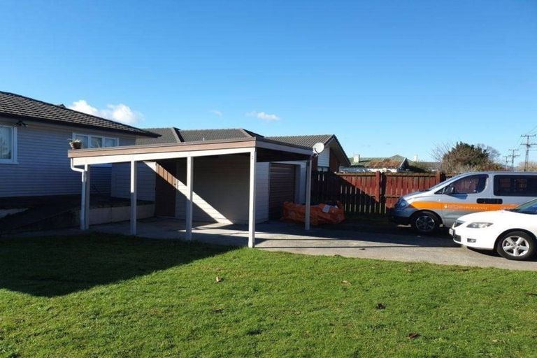 Photo of property in 18 Hunua Road, Papakura, 2110