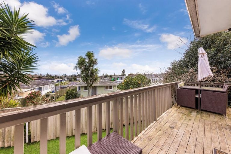 Photo of property in 62 Hamilton Drive, Waiuku, 2123
