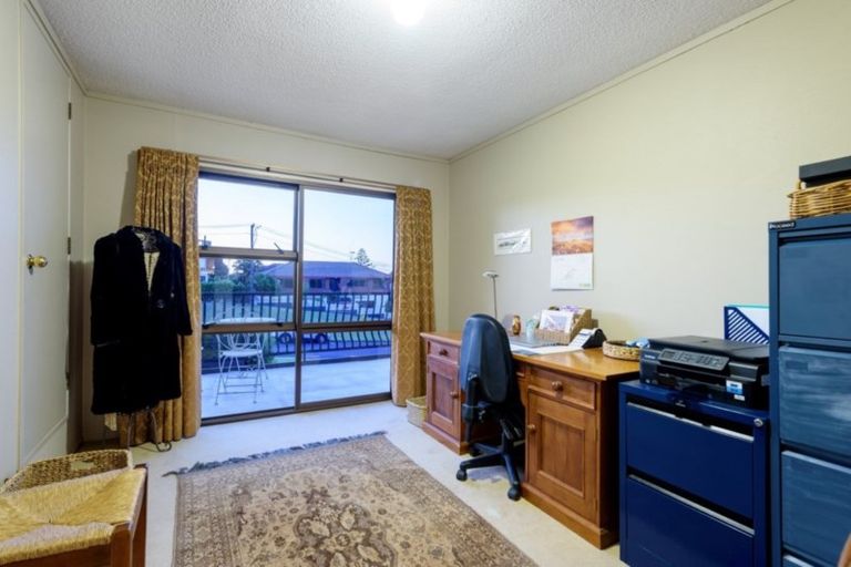 Photo of property in 120 Edgecumbe Road, Tauranga South, Tauranga, 3112