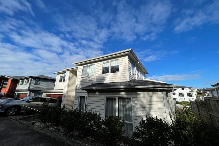 Photo of property in 5 Moko Lane, Greenhithe, Auckland, 0632