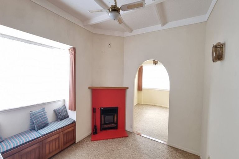 Photo of property in 19 Omagh Avenue, Papatoetoe, Auckland, 2025