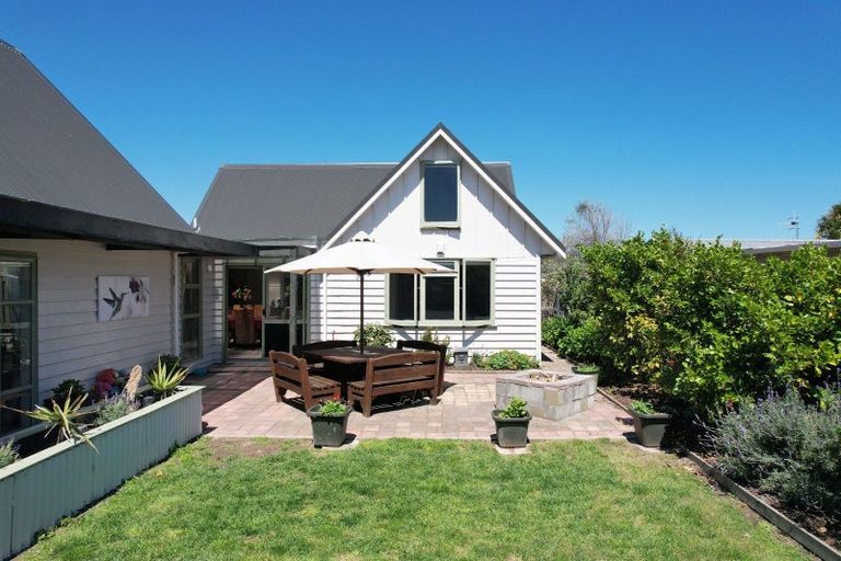 Photo of property in 41 Koputara Road, Himatangi Beach, Foxton, 4891