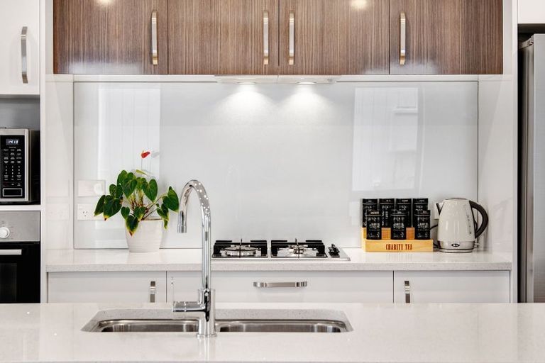 Photo of property in 46 Seafarer Crescent, Stanmore Bay, Whangaparaoa, 0932