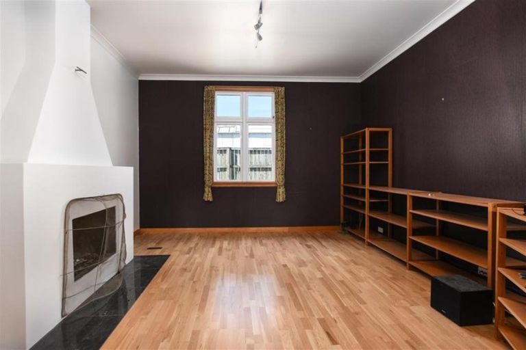 Photo of property in 10 Taylor Street, Green Island, Dunedin, 9018