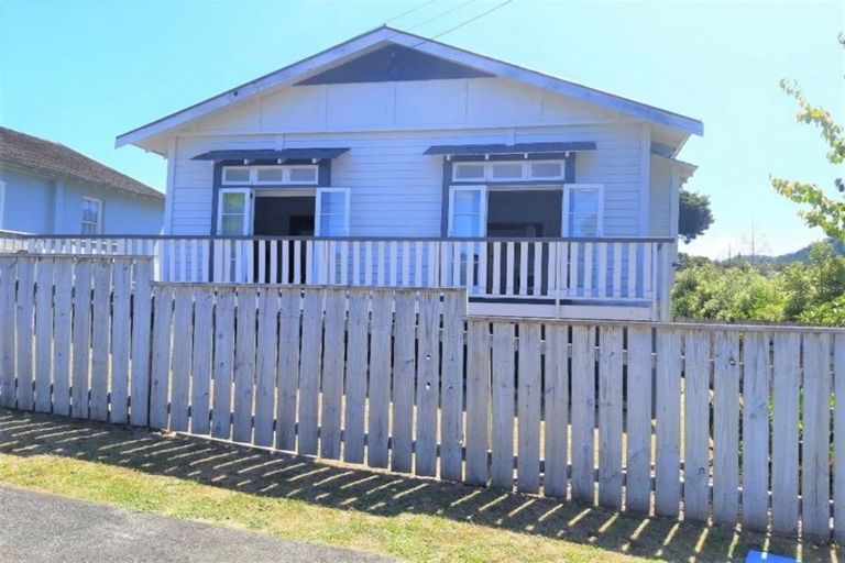 Photo of property in 21 Donald Street, Regent, Whangarei, 0112