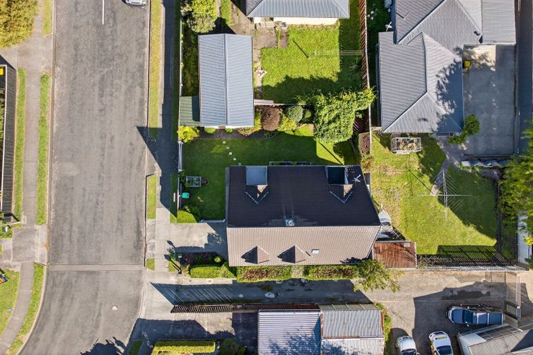 Photo of property in 1 Hornsby Street, Carterton, 5713