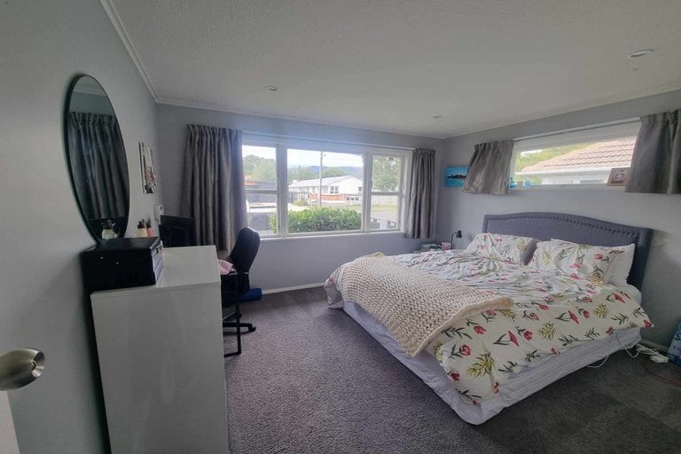 Photo of property in 22 Murray Street, Wallaceville, Upper Hutt, 5018