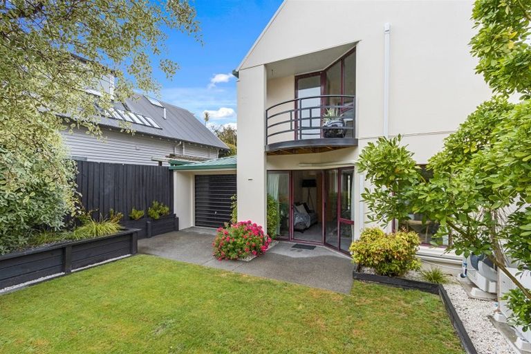 Photo of property in 2/11 Rastrick Street, Merivale, Christchurch, 8014