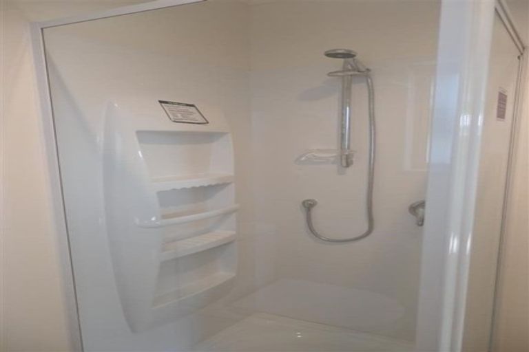 Photo of property in 54a Ranui Terrace, Tawa, Wellington, 5028