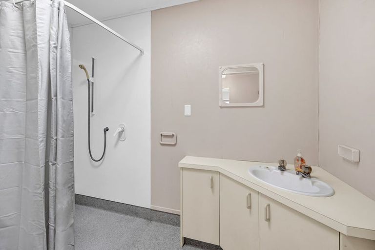 Photo of property in 30a Sackville Street, Fitzroy, New Plymouth, 4312