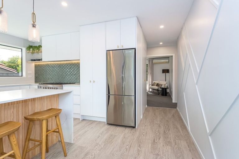 Photo of property in 1/48 Jeffreys Road, Fendalton, Christchurch, 8052