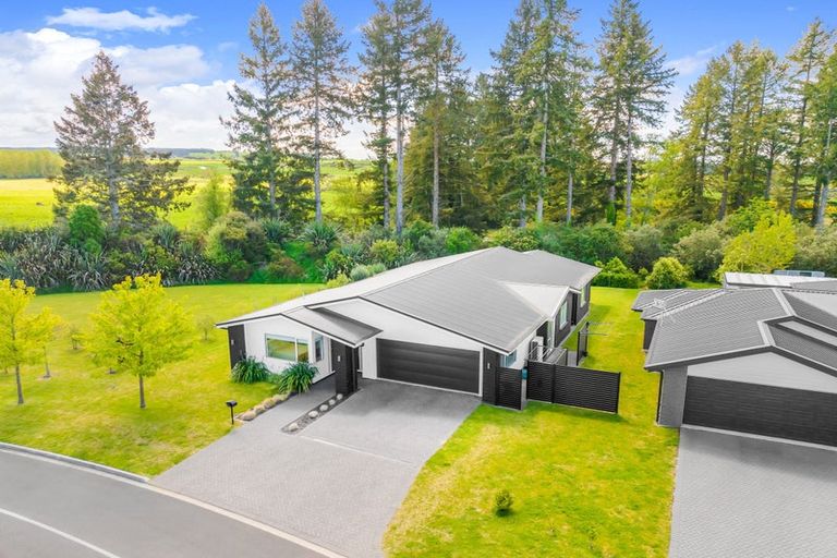 Photo of property in 51 Noumea Drive, Rangatira Park, Taupo, 3330
