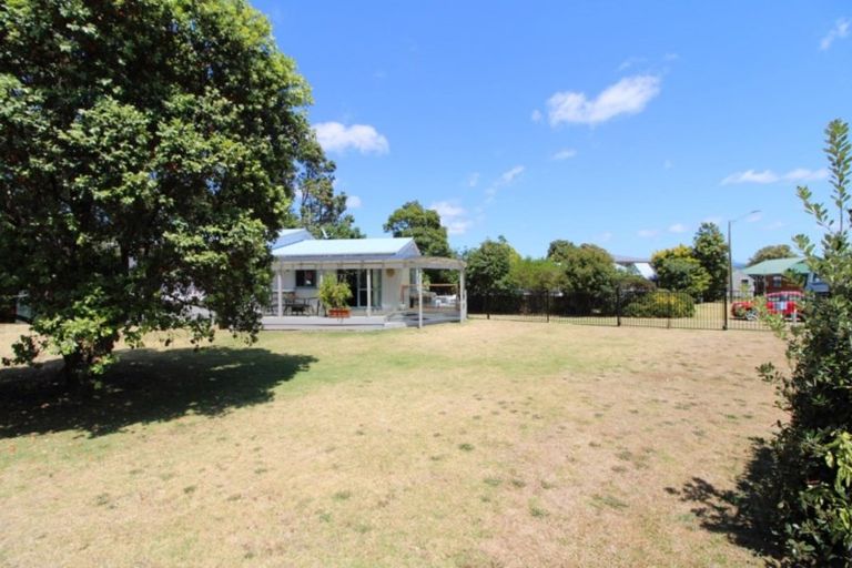 Photo of property in 111 Manuka Place, Matarangi, Whitianga, 3592