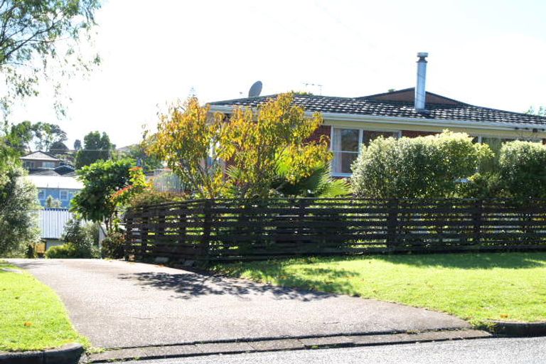 Photo of property in 1/49 Drake Street, Howick, Auckland, 2014