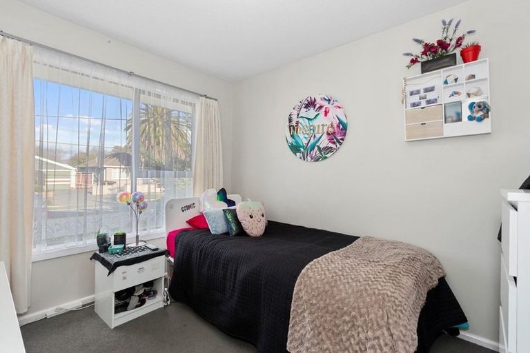 Photo of property in 19 Rowses Road, Aranui, Christchurch, 8061