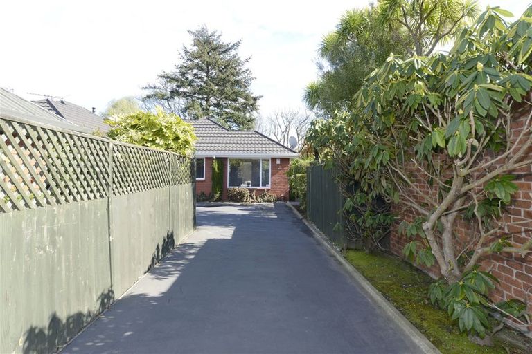 Photo of property in 2/135 Brookside Terrace, Bryndwr, Christchurch, 8053