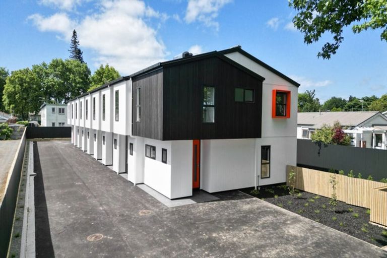 Photo of property in 8/18 Stanley Street, Claudelands, Hamilton, 3214