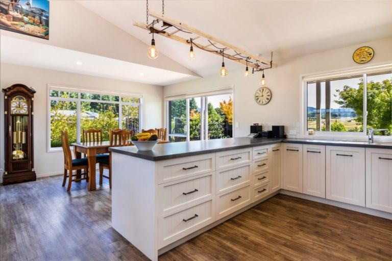 Photo of property in 500 Kinloch Road, Kinloch, Taupo, 3377