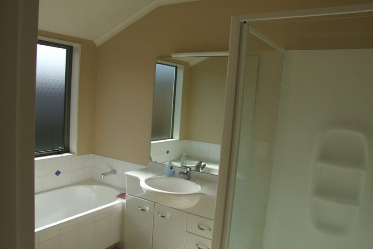 Photo of property in 141c Alfriston Road, Manurewa, Auckland, 2105