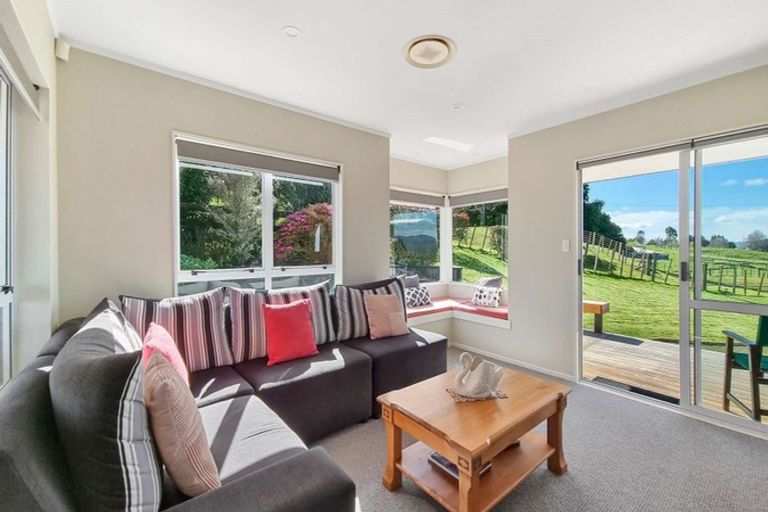 Photo of property in 24 Mountain Road, Western Heights, Rotorua, 3015