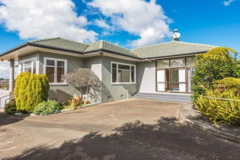 Photo of property in 4 Hillside Terrace, Saint Johns Hill, Whanganui, 4500