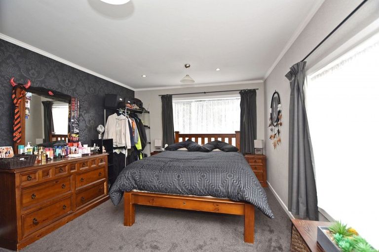 Photo of property in 34 Bay View Road, Woodend, Invercargill, 9877