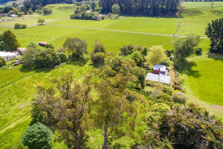 Photo of property in 1447a Pohangina Road, Pohangina, Ashhurst, 4884